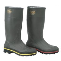 Steel toe features yellow trim on outsole, while plain toe boot features red trim.