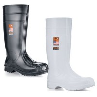 Guardian IV boots are available in white or black.